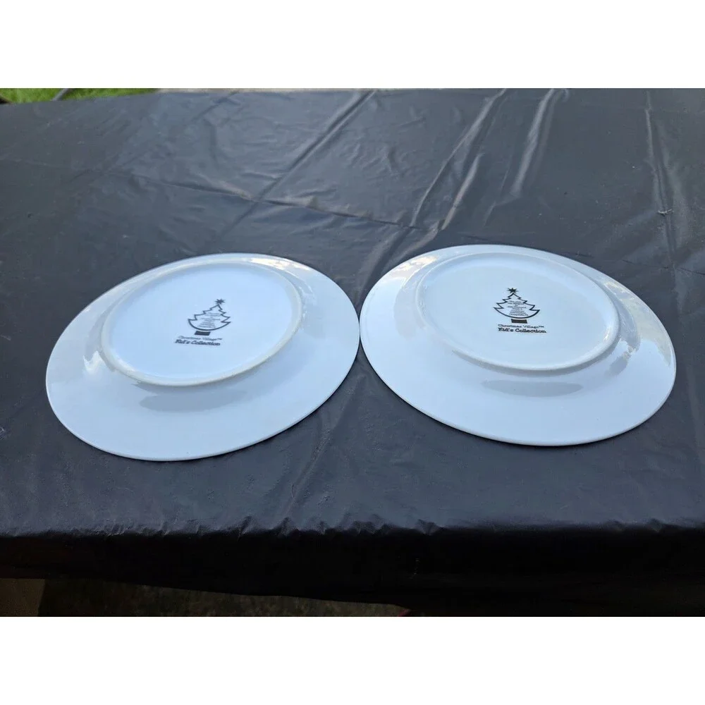Christmas Village Kids Collection Dessert Plates Set of 2 Santa Snowman Vintage